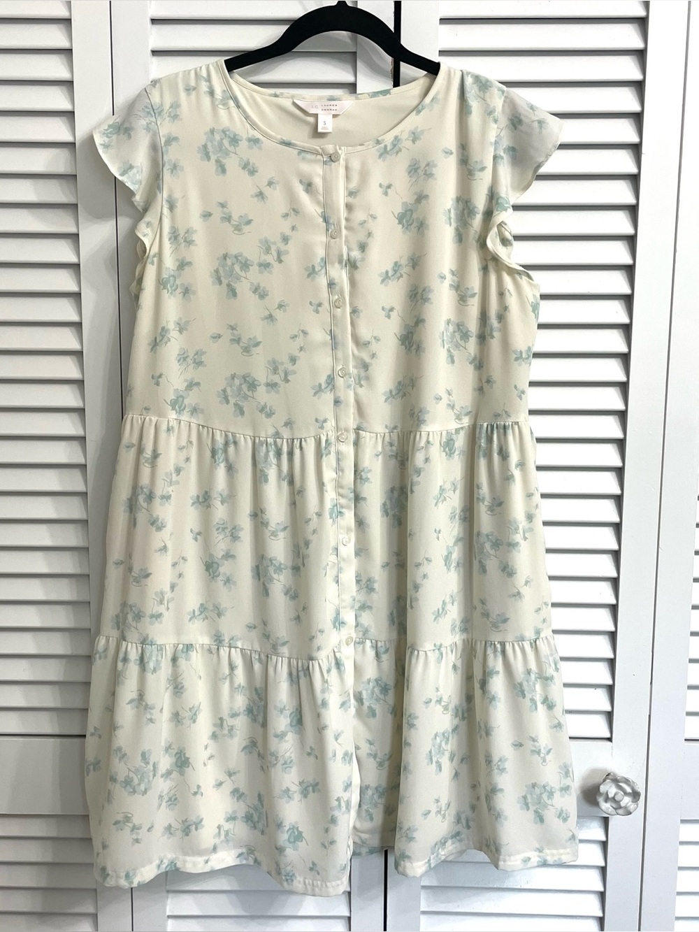 LC Lauren Conrad Babydoll Dress Cream Blue Floral Short Sleeve Tiered Sz S